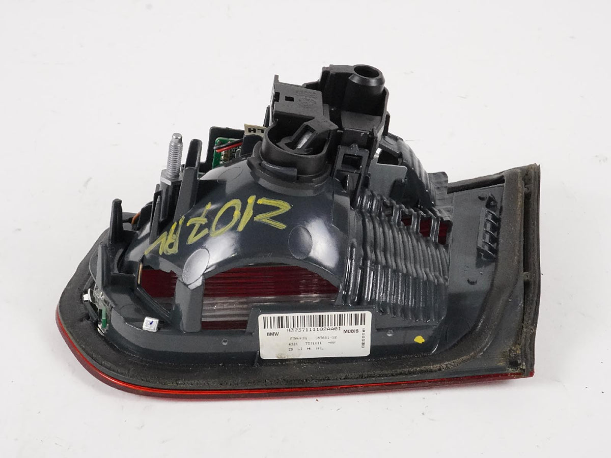2012 - 2015 Bmw 3 Series F30 Taillight Brake Stop Lamp Decklid Rear Left OEM