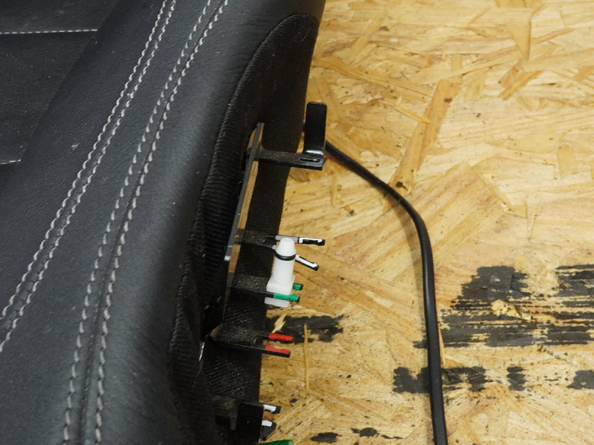 2010 - 2014 Mercedes E Class C207 Seat Bucket Electric Adjustment Front Right Rh