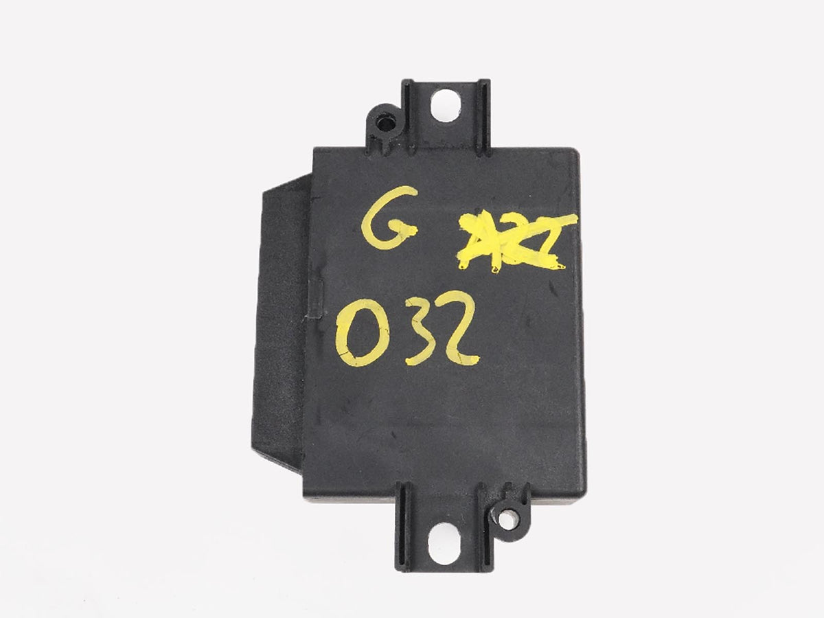2009 - 2012 Volvo 70 Series Convertible Parking Assist Control Module Rear OEM