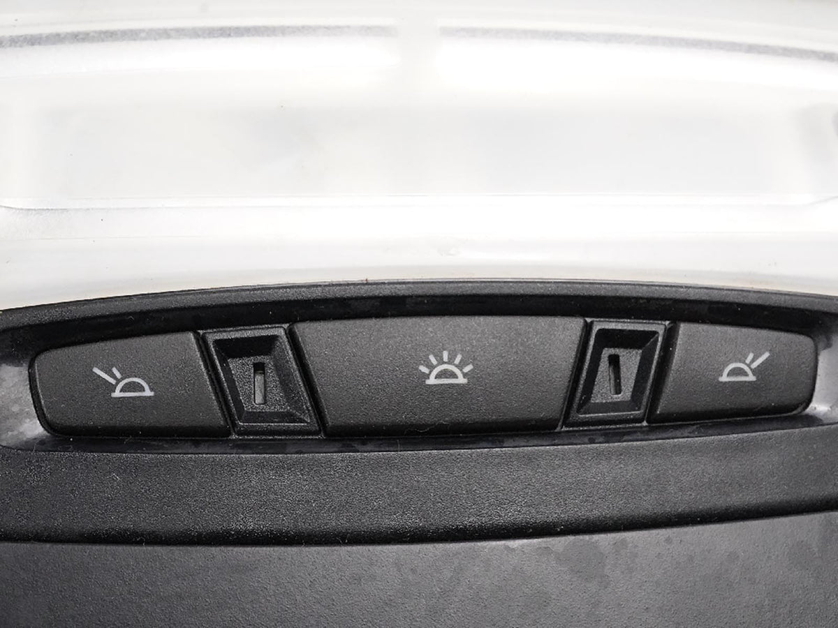 2012 - 2018 Bmw 3 Series F30 Dome Light Lamp Overhead Console Upper Roof Front