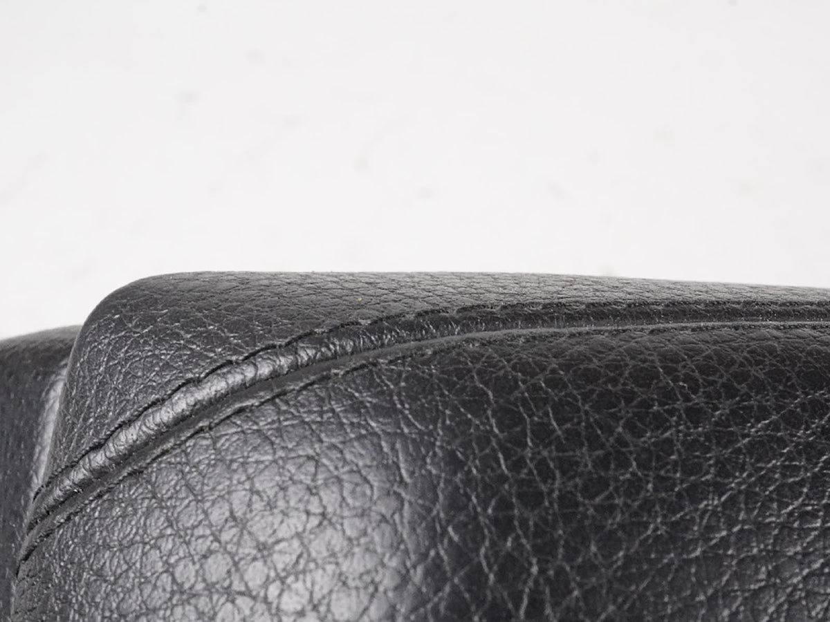 2012 - 2018 Bmw 3 Series F30 Center Console Armrest Storage Floor Compartment
