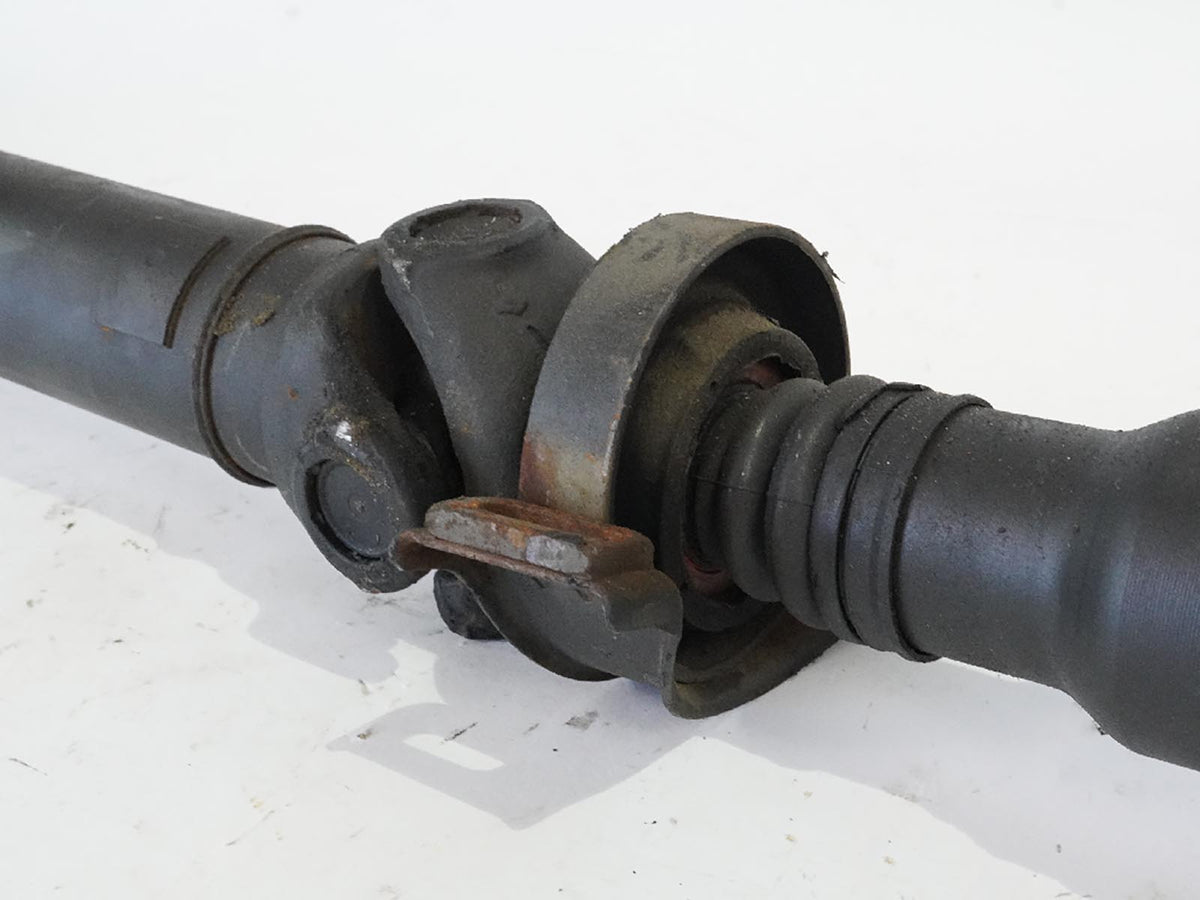 2004 - 2006 Mercedes Sl Class R230 Rwd Drive Shaft Cardan Propeller Rear OEM