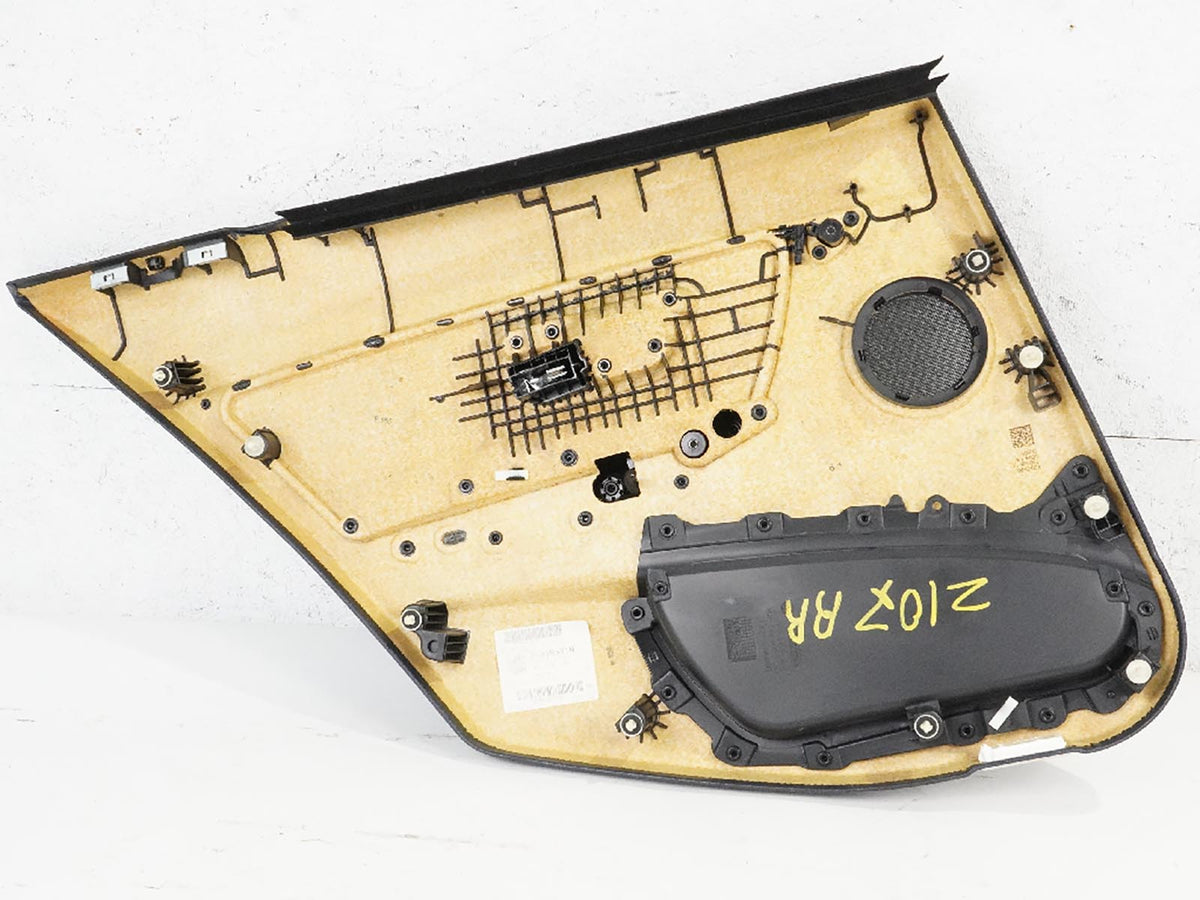2013 - 2018 Bmw 3 Series F30 Door Panel Interior W Handle Rear Passenger Right