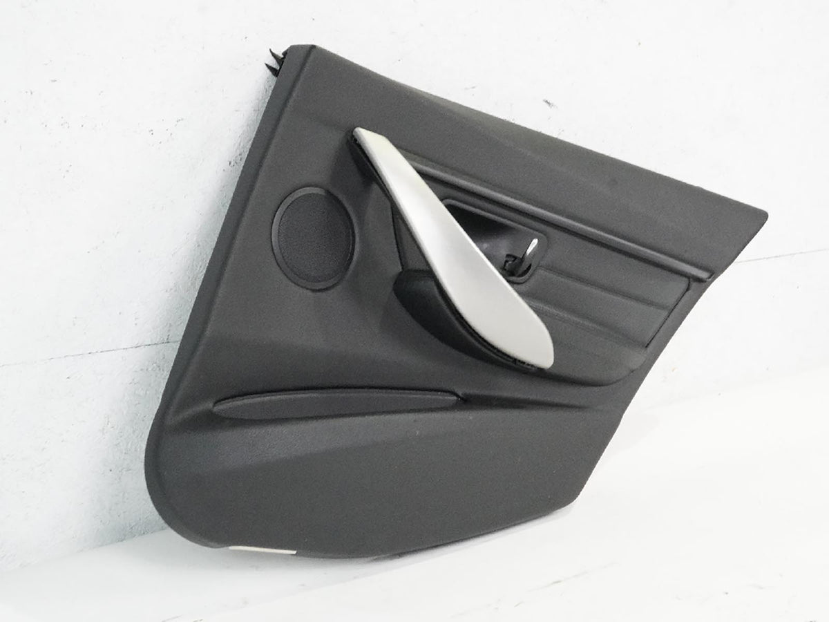 2013 - 2018 Bmw 3 Series F30 Door Panel Interior W Handle Rear Passenger Right