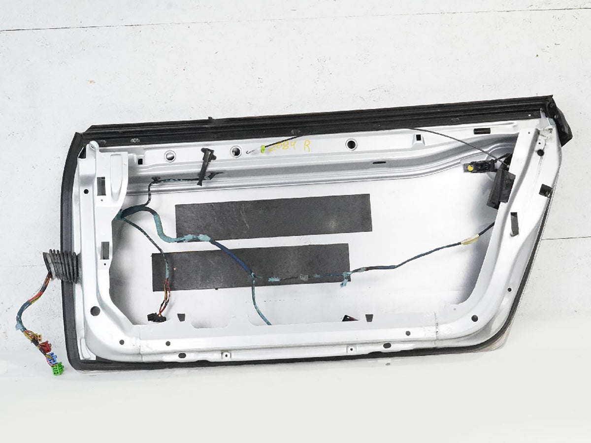 2000 - 2006 Audi TT Mk1 Coupe Door Panel Cover Exterior W Handle Passenger Right