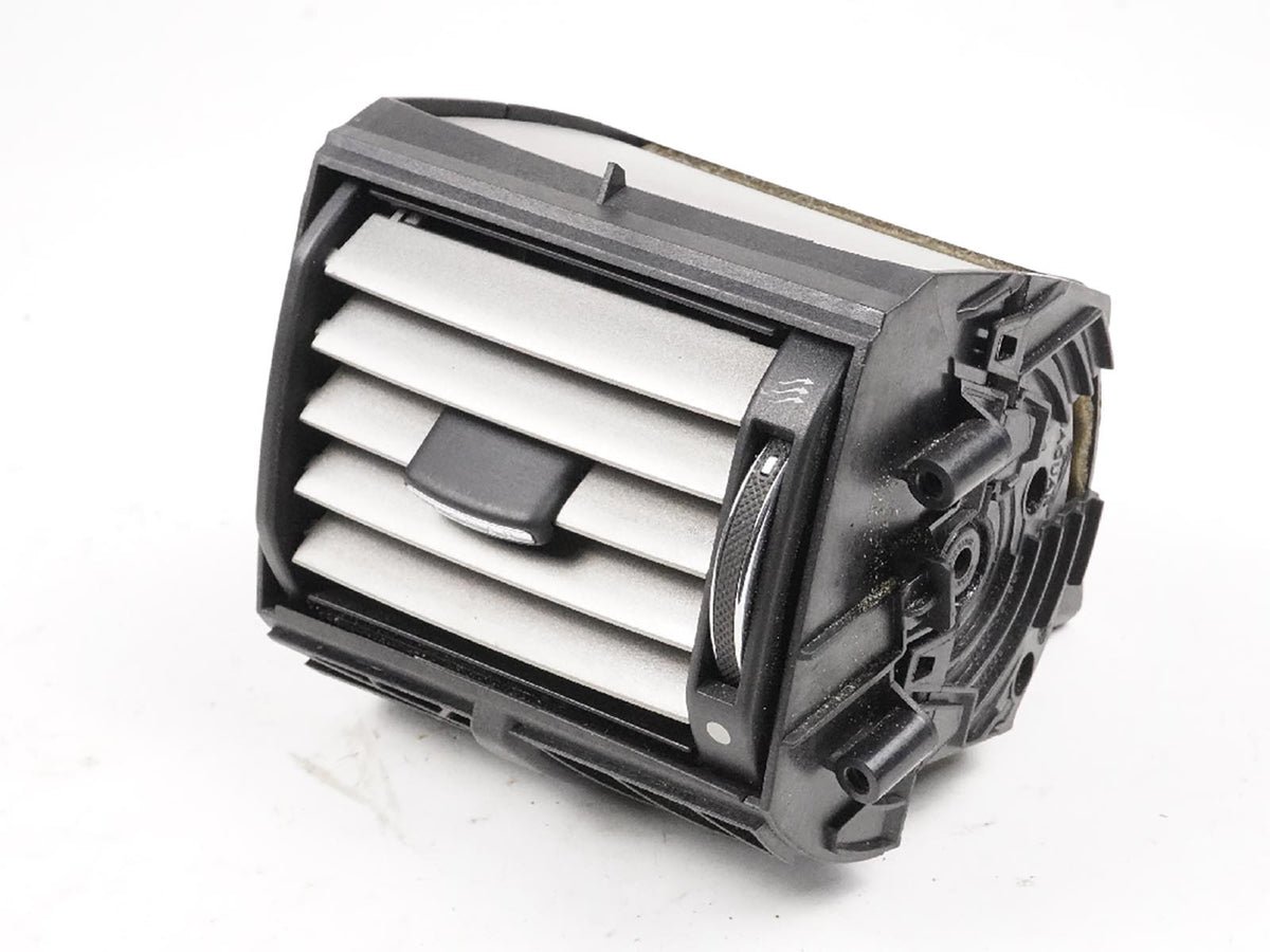 2009 - 2011 Jaguar Xf Ac Heater Grille Air Vent Grill Nozzle Dash Right OEM
