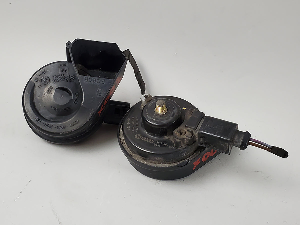 2007 - 2015 Audi Q7 4L Horn Signal High Low Note Tone Alarm Siren Set Of 2 OEM