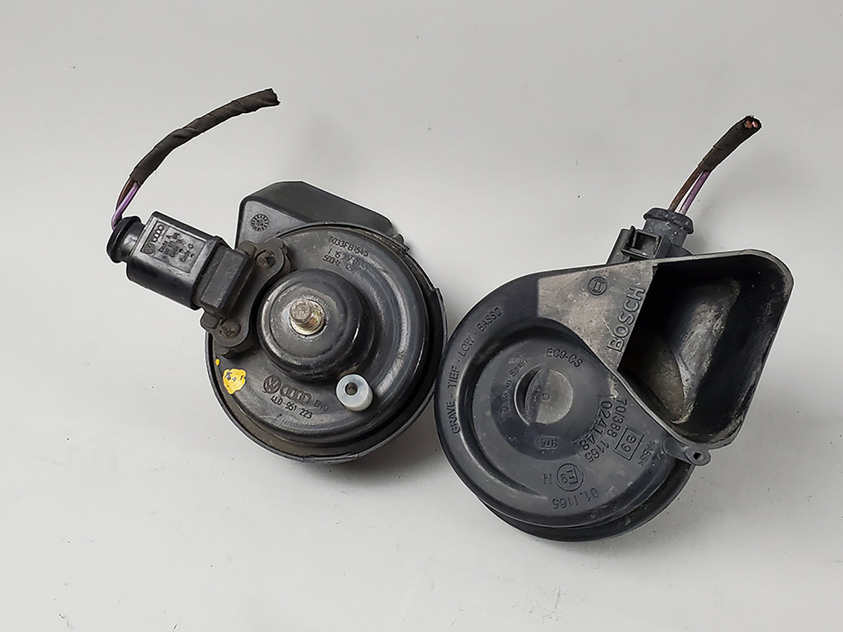 2007 - 2015 Audi Q7 4L Horn Signal High Low Note Tone Alarm Siren Set Of 2 OEM