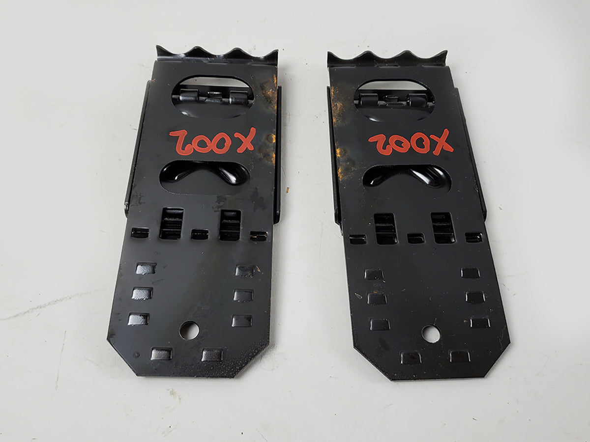 2007 - 2015 Audi Q7 4L Wheel Chock Stop Emergency Set Of 2 7L0860321A OEM