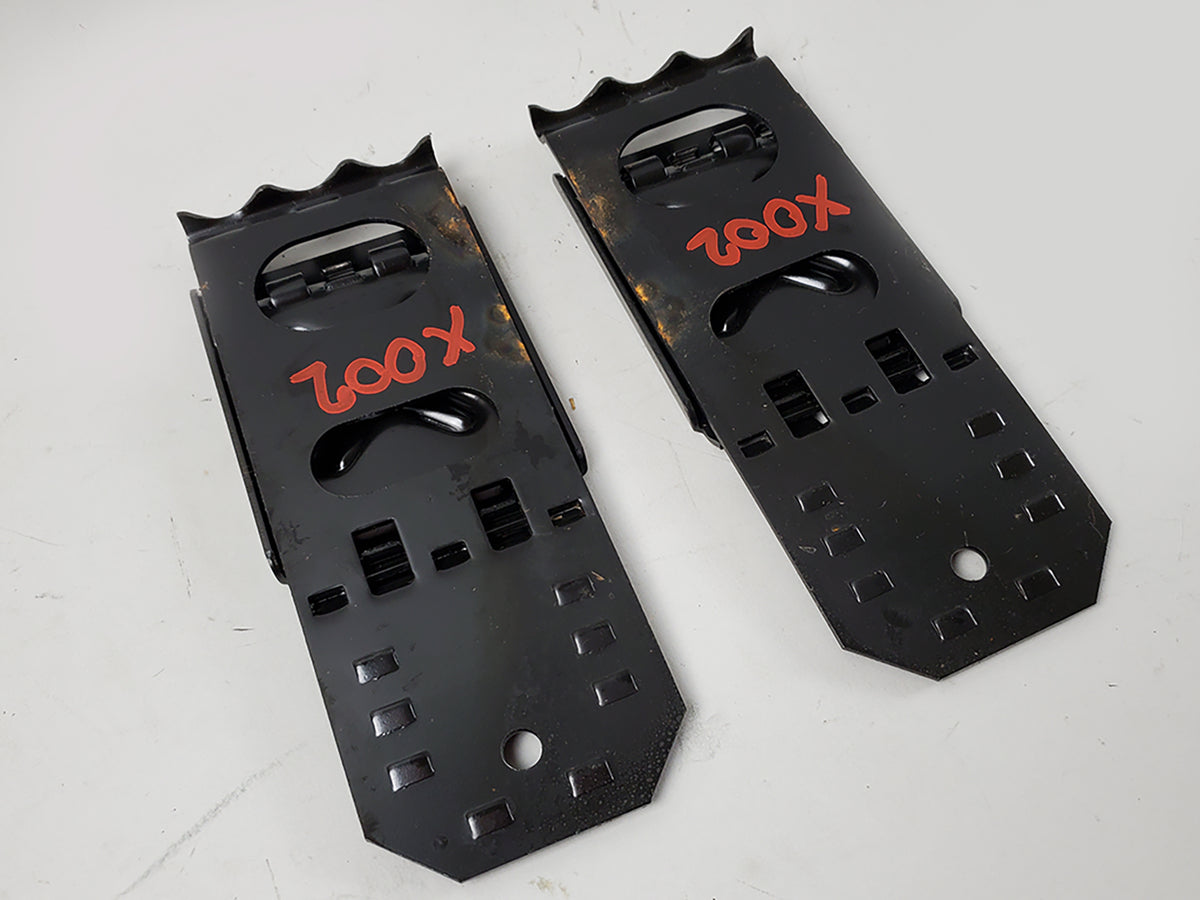 2007 - 2015 Audi Q7 4L Wheel Chock Stop Emergency Set Of 2 7L0860321A OEM