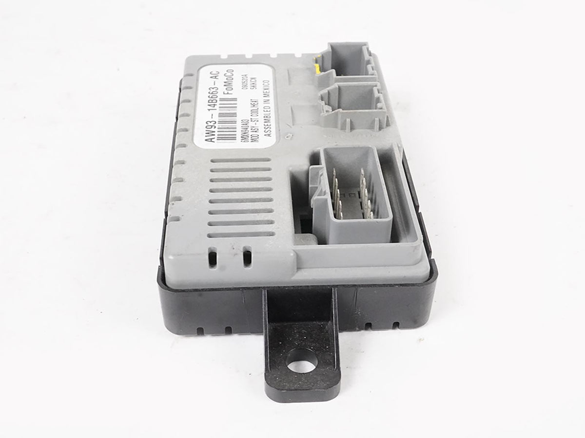 2010-2012 Land Range Rover L322 Seat AC Heater Cooling Control Module Rear OEM