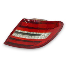 Load image into Gallery viewer, 12-15 Mercedes C250 C300 C350 W204 Taillight Brake Stop Lamp Right Rh 2048204164, buy
