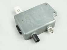 Load image into Gallery viewer, 2007 - 2013 Mercedes Benz S Class W221 Antenna  Amplifier Booster Phone Module, price