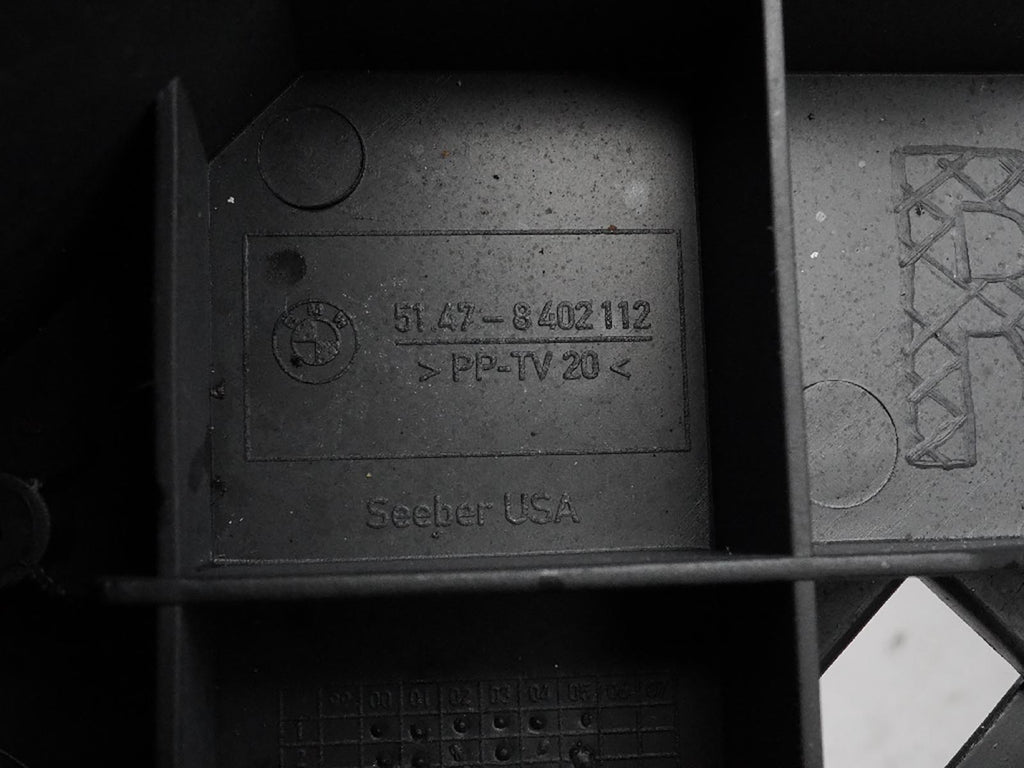  2000 - 2006 Bmw X5 E53 Trim Cover Panel Tailgate Trunk Unit 51478402112 OEM, in stock