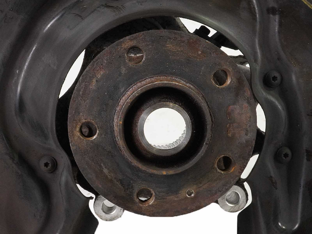 2013 - 2017 Audi S7 A7 4G Spindle Knuckle Hub Rear Passenger Right Rh Side OEM