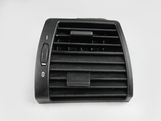 2004 - 2005 Bmw X5 E53 Ac Heater Air Vent Grille Dashboard Rh Passenger OEM