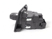 Load image into Gallery viewer, 2009 - 2013 BMW 3 SERIES E92 E93 IGNITION SWITCH ENGINE MOTOR W KEY REMOTE OEM, used