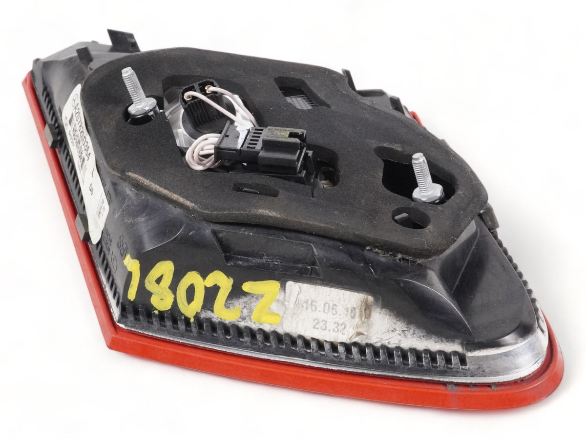 10-13 Mercedes E Class C207 Taillight Brake Stop Lamp Decklid Rear Left