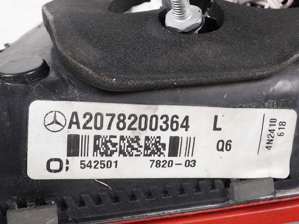 10-13 Mercedes E Class C207 Taillight Brake Stop Lamp Decklid Rear Left