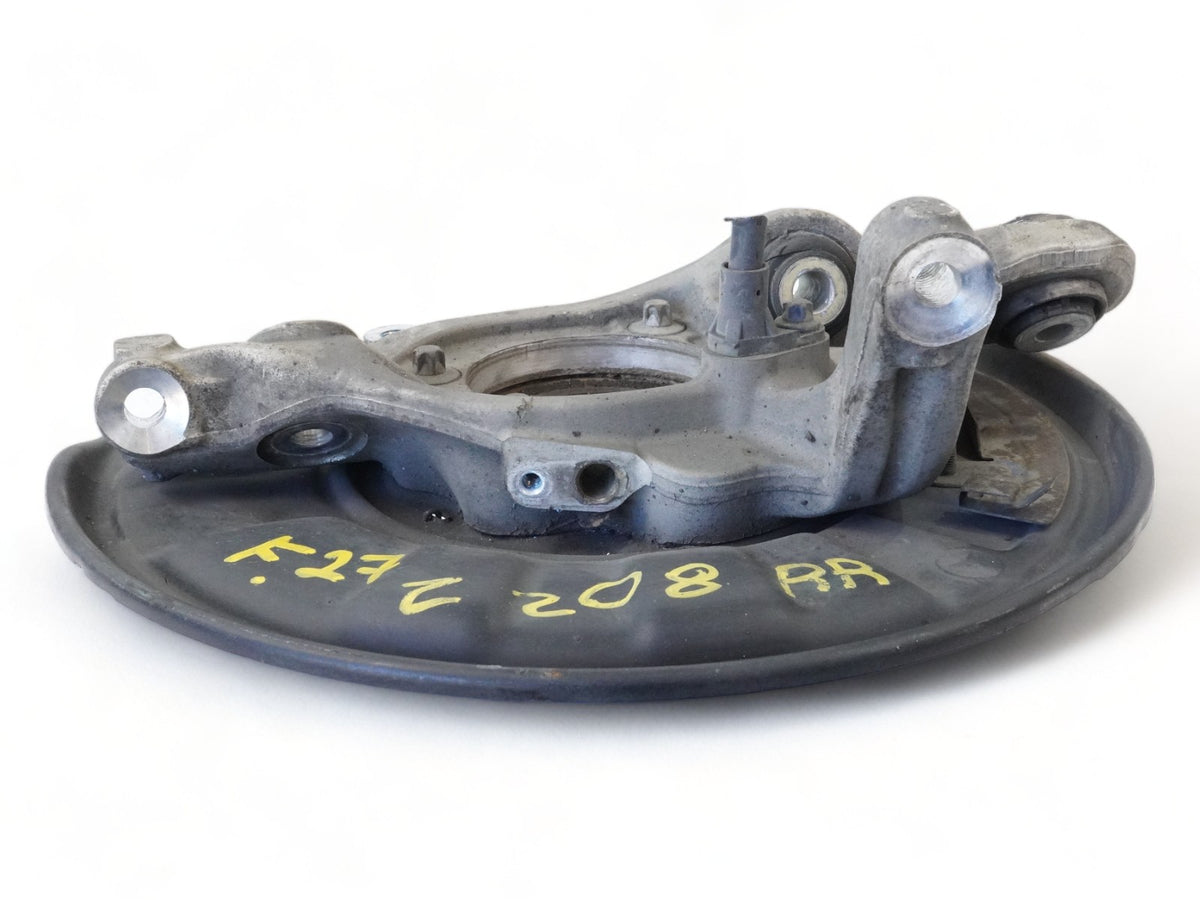 2003-2010 Audi A8 D3 Spindle Knuckle Hub Rear Passenger Right RH 4E0505436 OEM