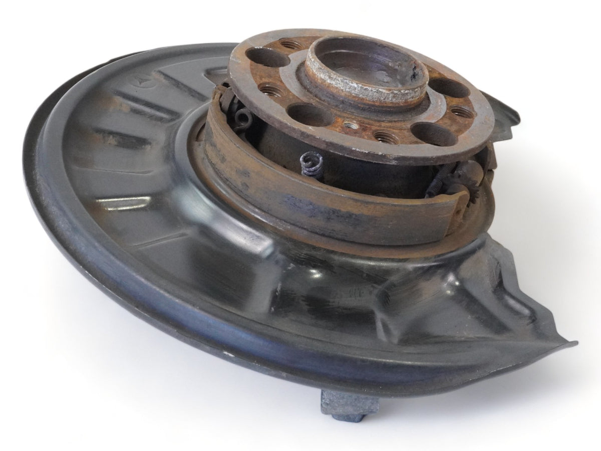 2003-2010 Audi A8 D3 Spindle Knuckle Hub Rear Passenger Right RH 4E0505436 OEM