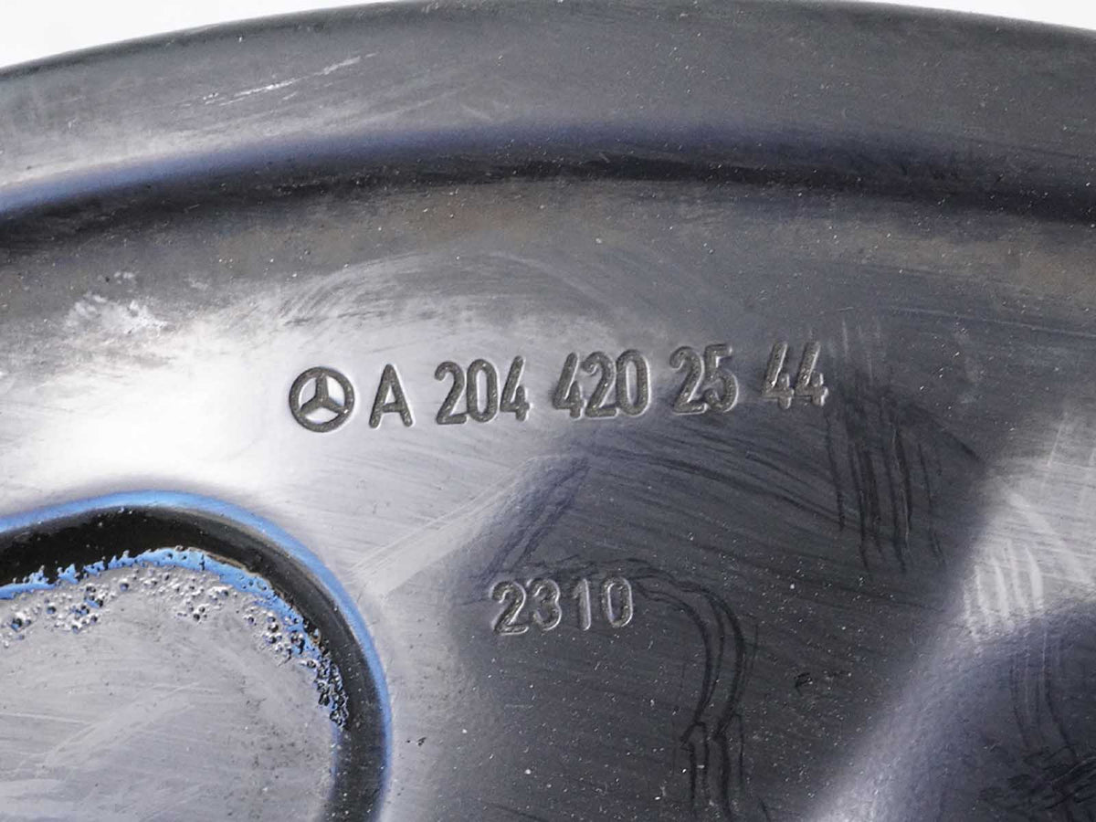 2010 - 2017 Mercedes Benz E Class C207 Spindle Knuckle Hub Front Driver Left OEM