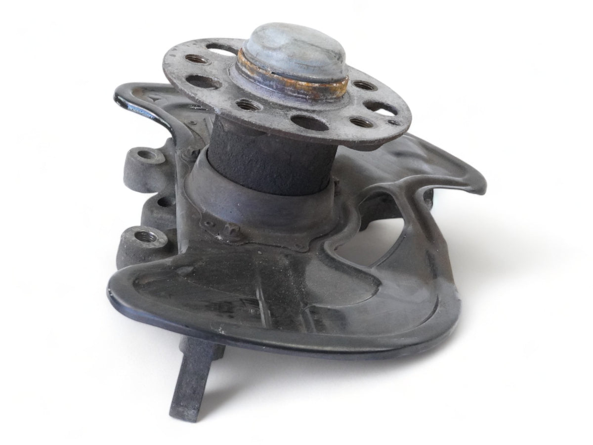 2010 - 2017 Mercedes Benz E Class C207 Spindle Knuckle Hub Front Driver Left OEM