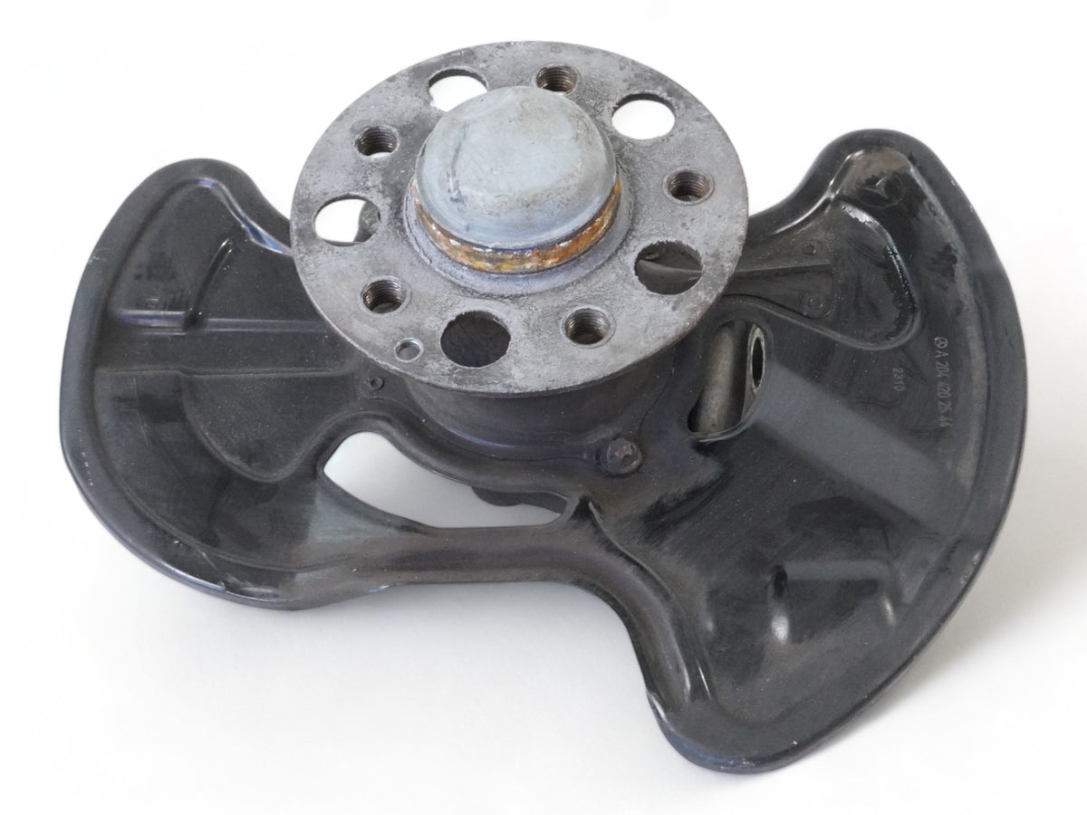 2010 - 2017 Mercedes Benz E Class C207 Spindle Knuckle Hub Front Driver Left OEM