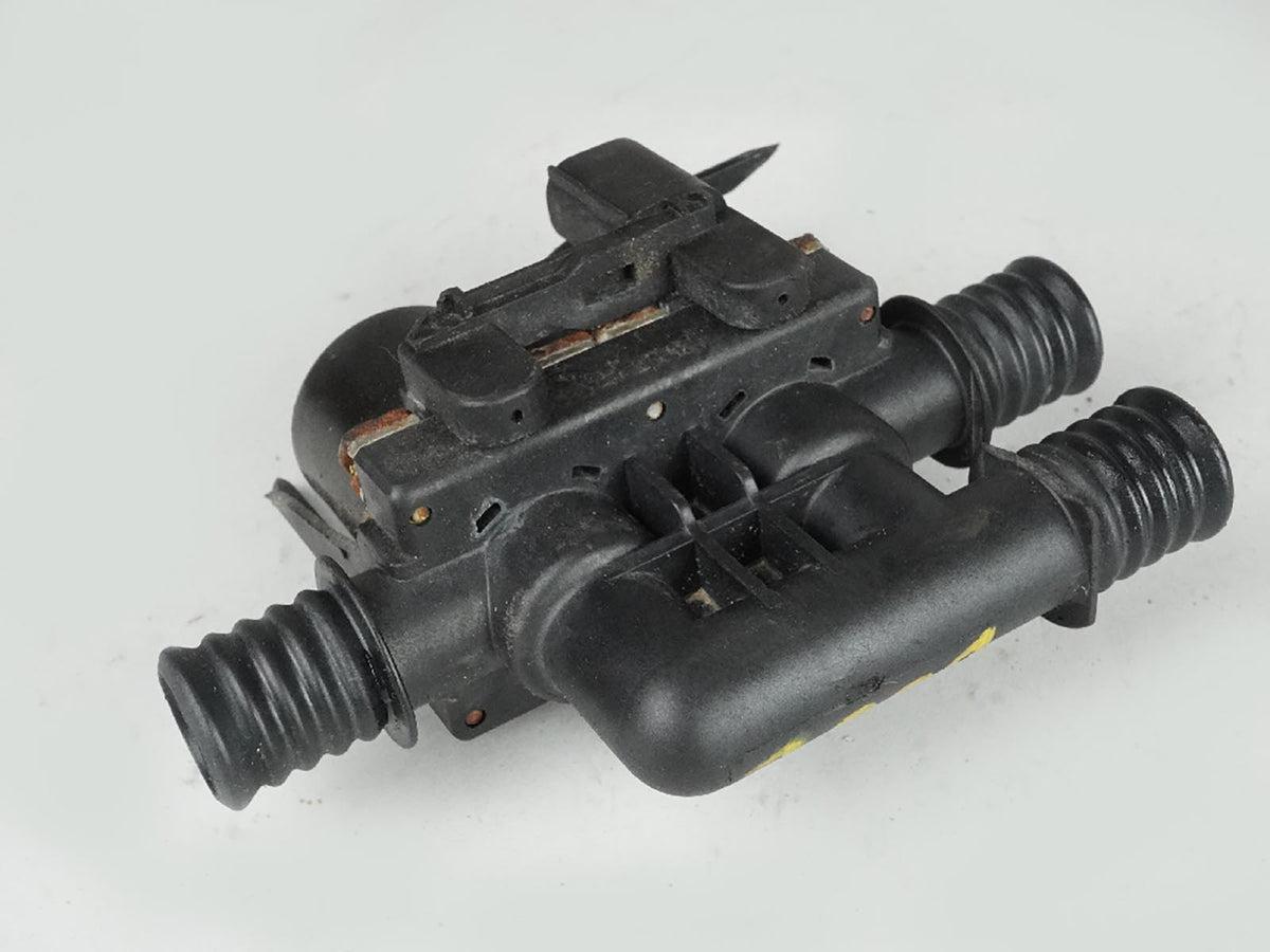2004 - 2006 Bmw X5 E53 4.4L Heater Valve Cooling Control System 6411691054401