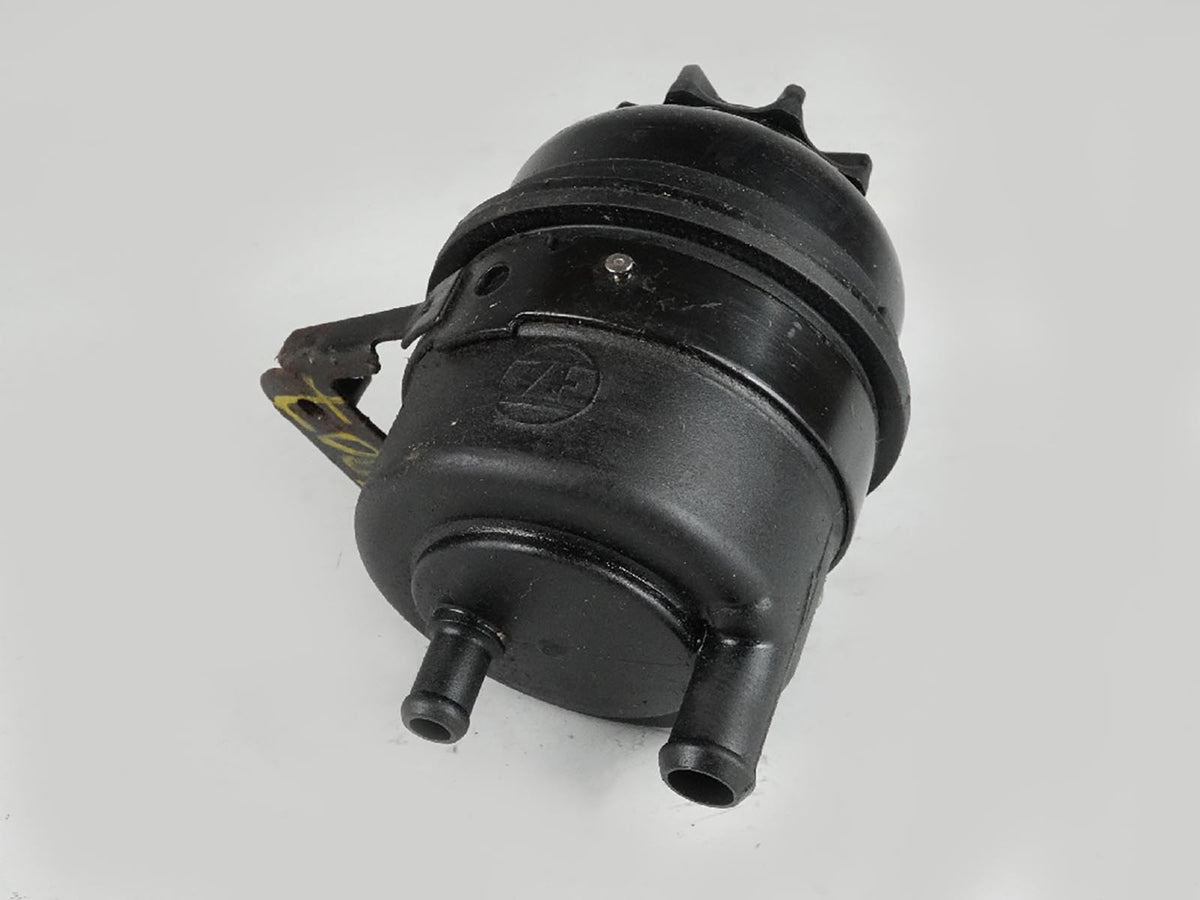 2004 - 2006 Bmw X5 E53 4.4L Reservoir BoTTle Tank Rack Pinion Gear Power OEM