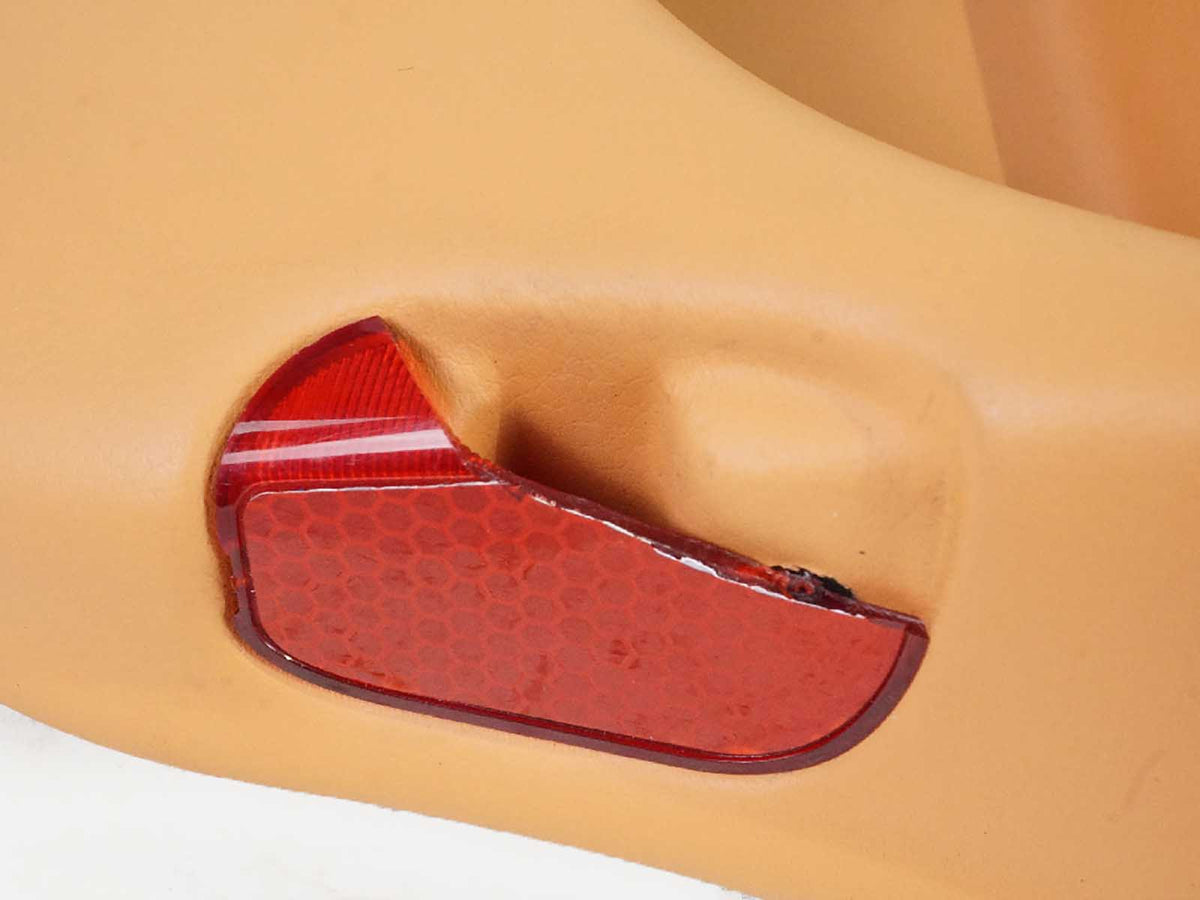 2003 - 2012 Maserati QuaTTroporte M139 Door Panel Inner Cover Handle Rear Right