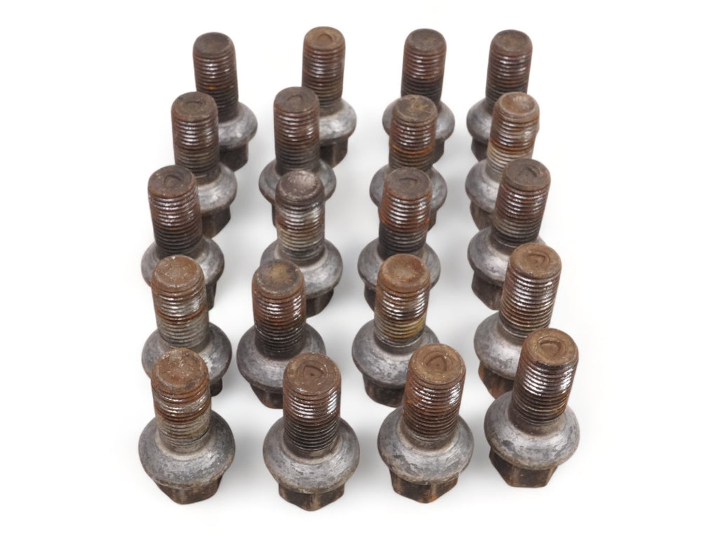  2008 - 2014 Mercedes Benz C Class W204 Lug Nuts Bolts Wheel Flange Set Of 20 OEM, in stock