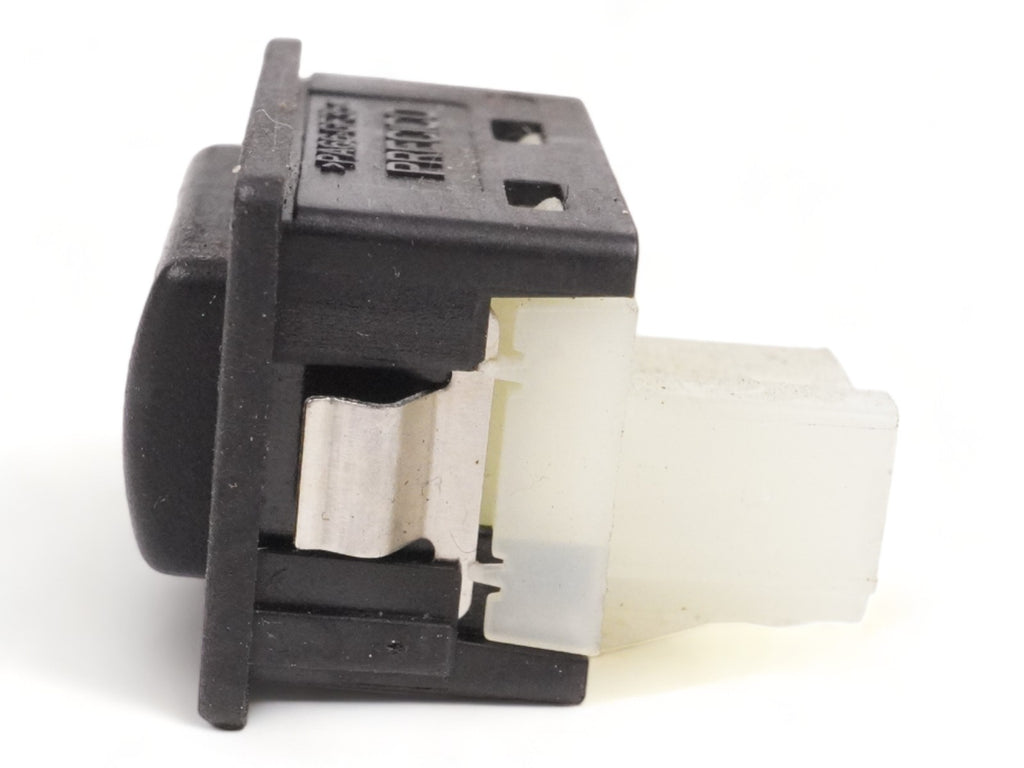  2012 - 2018 BMW 3 SERIES F30 TRUNK RELEASE OPENER SWITCH BUTTON 9200316  OEM, used
