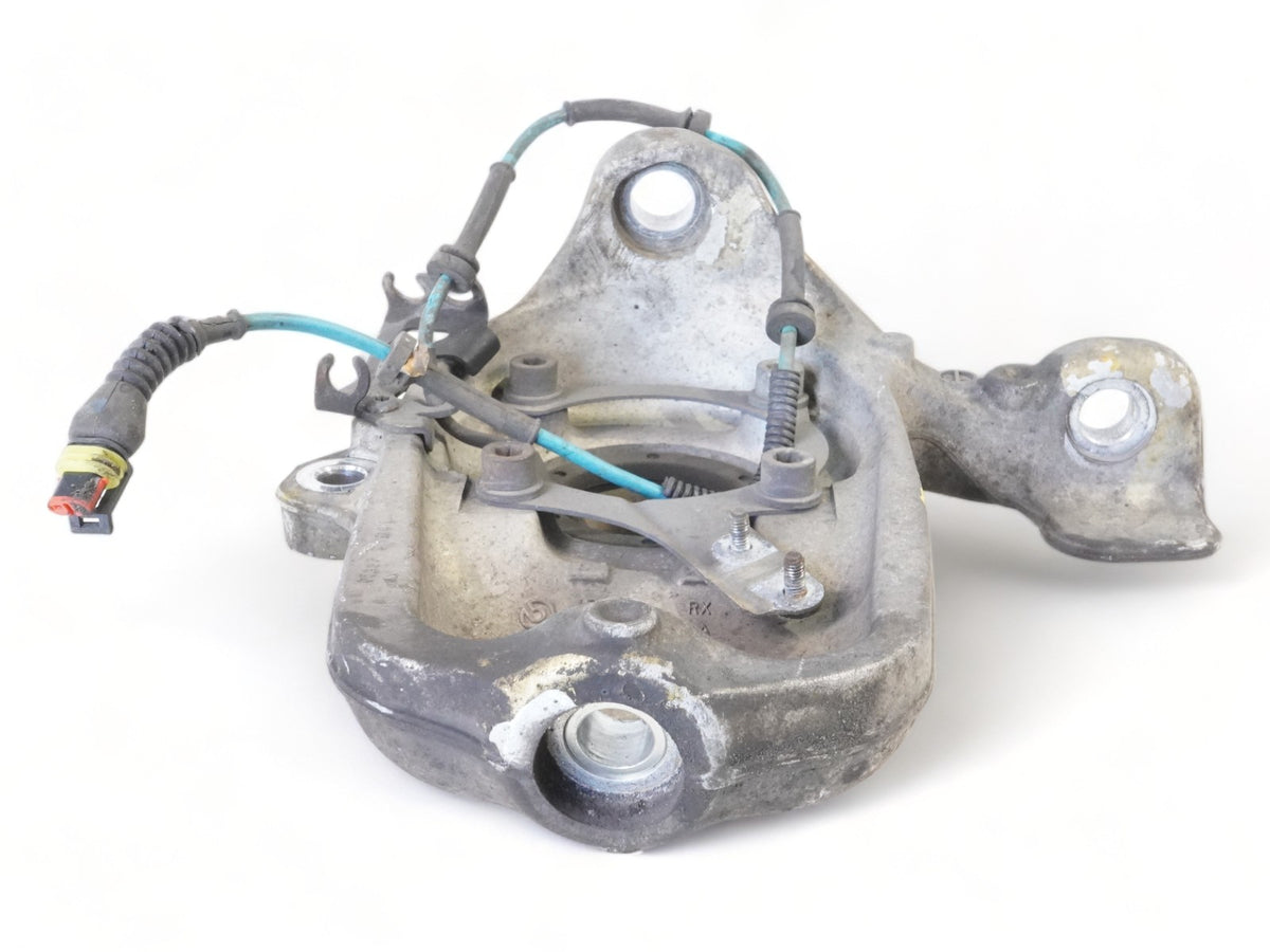 2003 - 2010 Maserati QuaTTroporte M139 Spindle Knuckle Front Left Lh Driver OEM