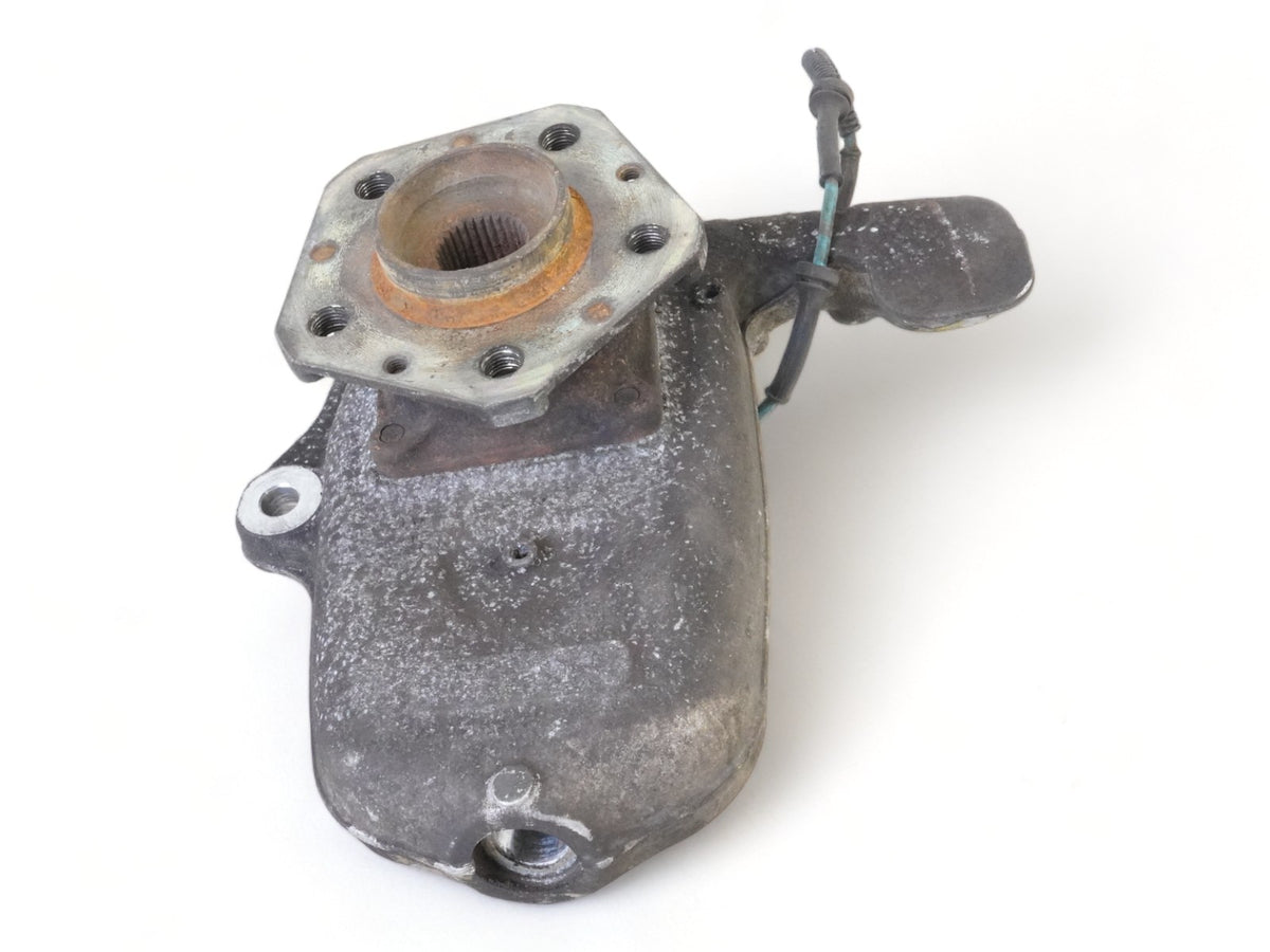 2003 - 2010 Maserati QuaTTroporte M139 Spindle Hub Knuckle Front Right Side OEM