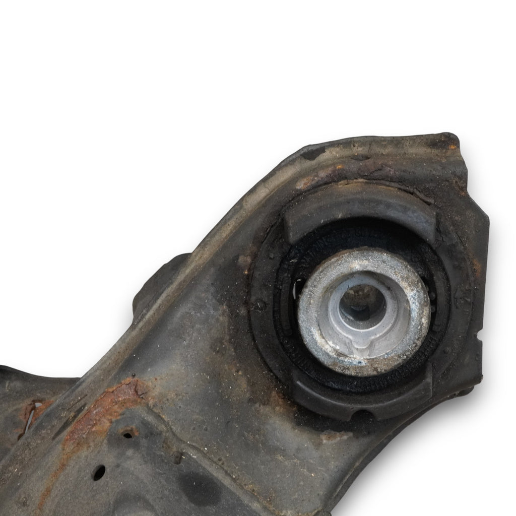  12-15 Mercedes C250 C350 C63 W204 Coupe Rear Subframe Crossmember 2043503707 OEM, used