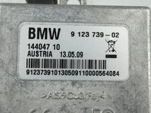 Load image into Gallery viewer, 2009 - 2011 Bmw 7 Series F01 Usb Aux Audio Interface Control Module Unit OEM, used