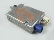 Load image into Gallery viewer, 2009 - 2011 Bmw 7 Series F01 Usb Aux Audio Interface Control Module Unit OEM, used