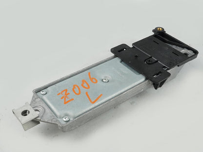 2009 - 2012 Bmw 7 Series F01 Seat Retractor Module Control Front Lh OEM