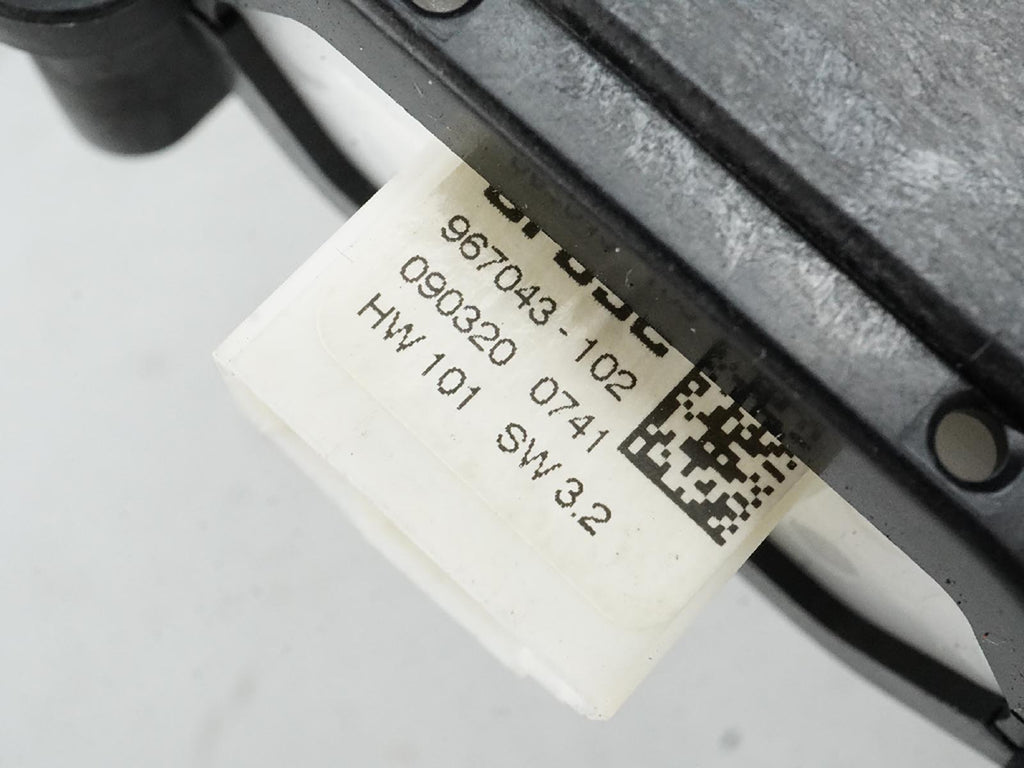  2009 - 2015 Bmw 7 Series F01 750 X Drive Trunk Lid Power Close Striker Rear OEM, price