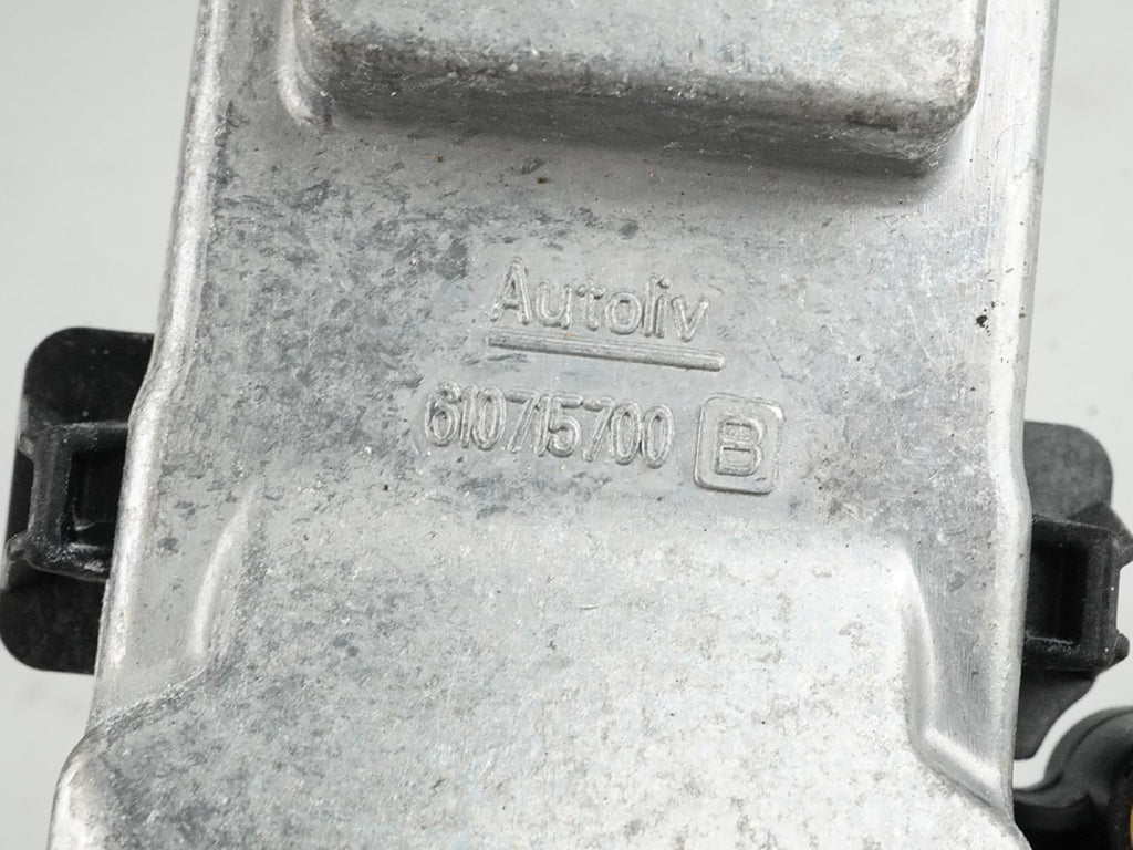  2010 - 2012 Bmw 7 Series F01 Seat Retractor Module Control Front Rh OEM, in stock