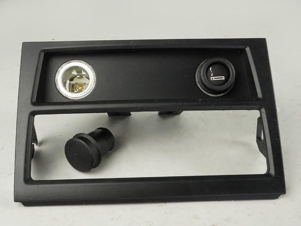  2009 - 2015 Bmw 7 Series F01 750 X Drive Panel Trim Outlet Lighter CigareTTe OEM, price