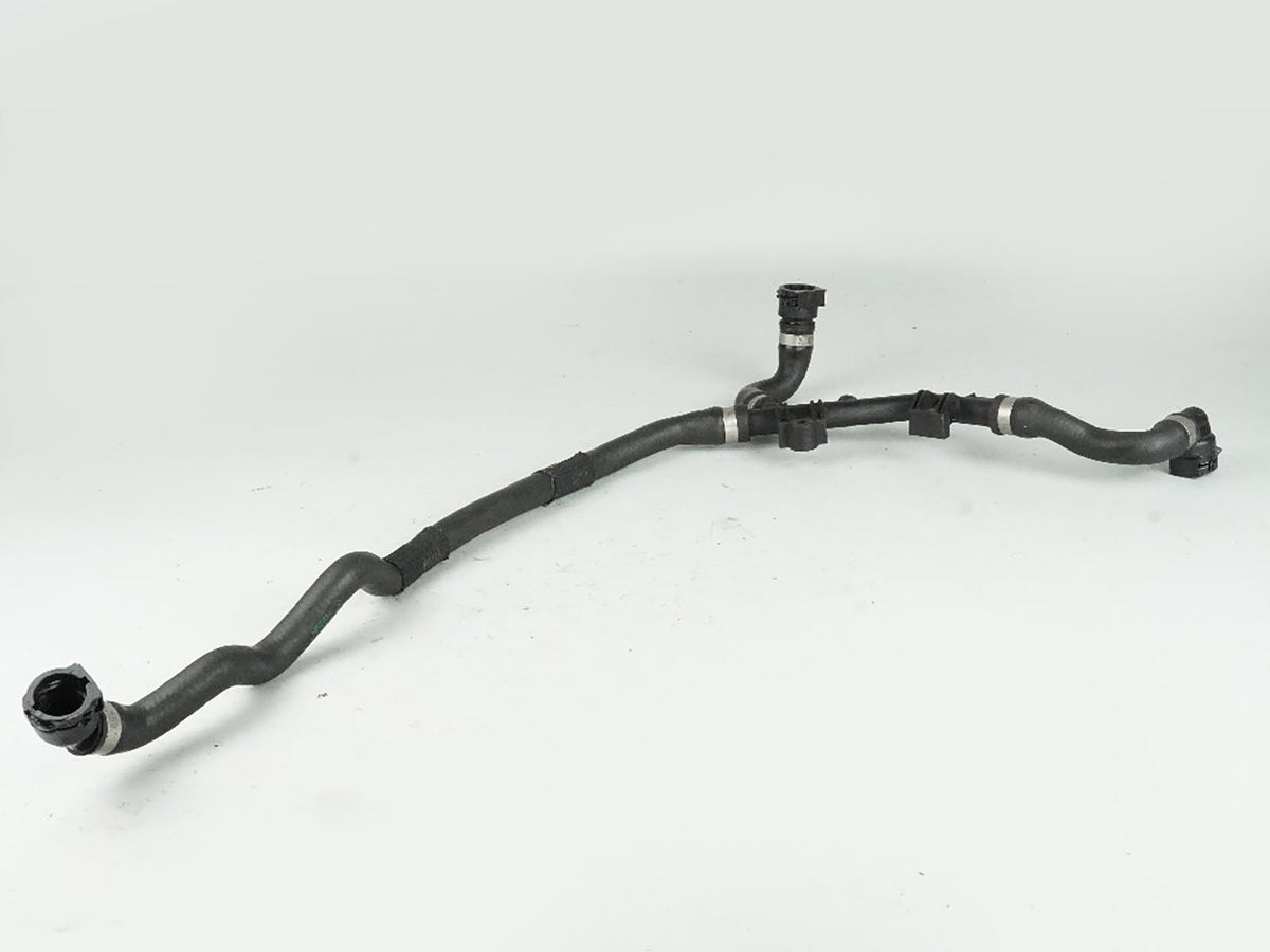 2009 - 2012 Bmw 7 Series F01 Xdrive 4.4L Hose Tube Pipe Intercooler Coolant OEM