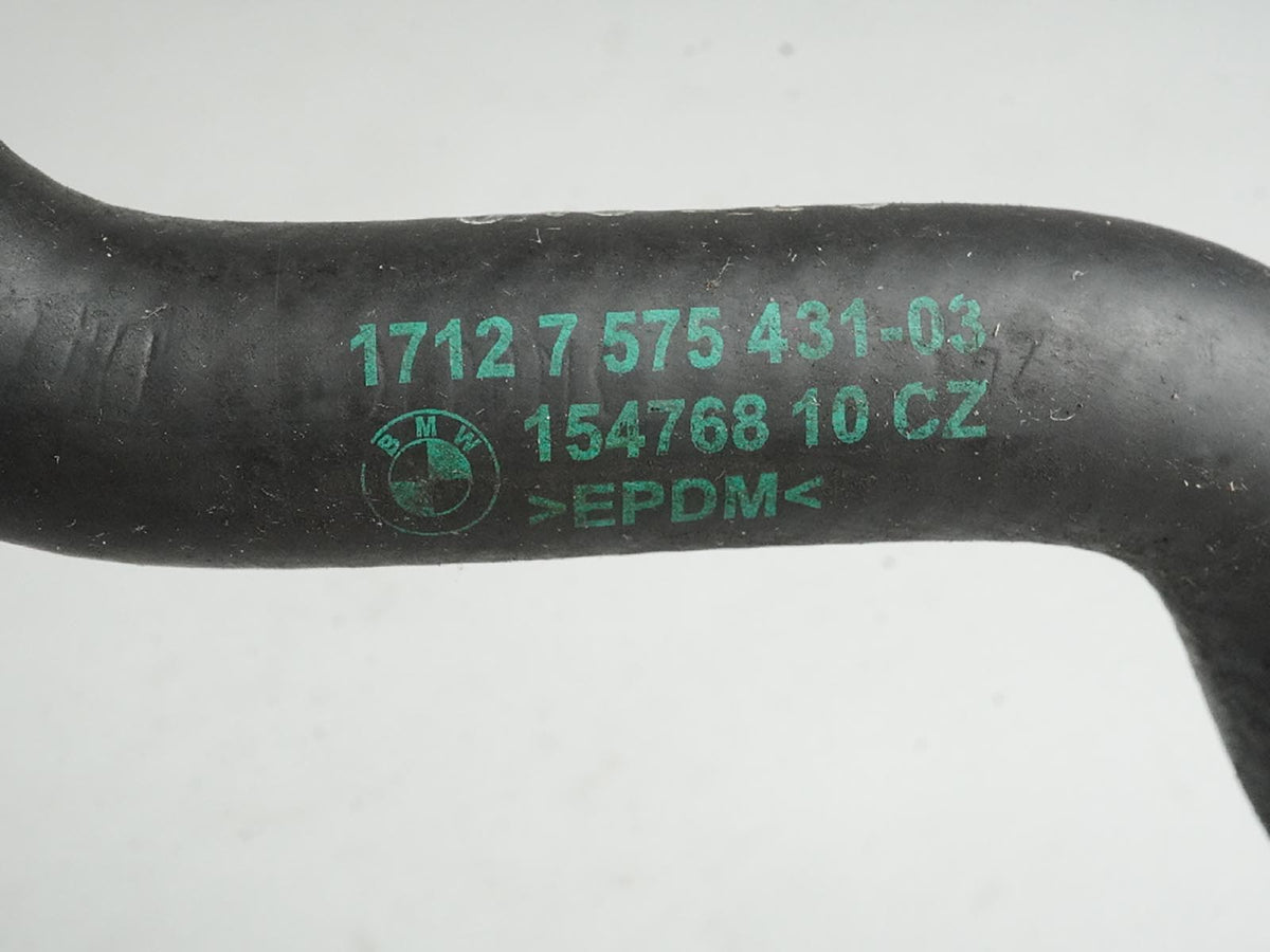 2009 - 2012 Bmw 7 Series F01 Xdrive 4.4L Hose Tube Pipe Intercooler Coolant OEM