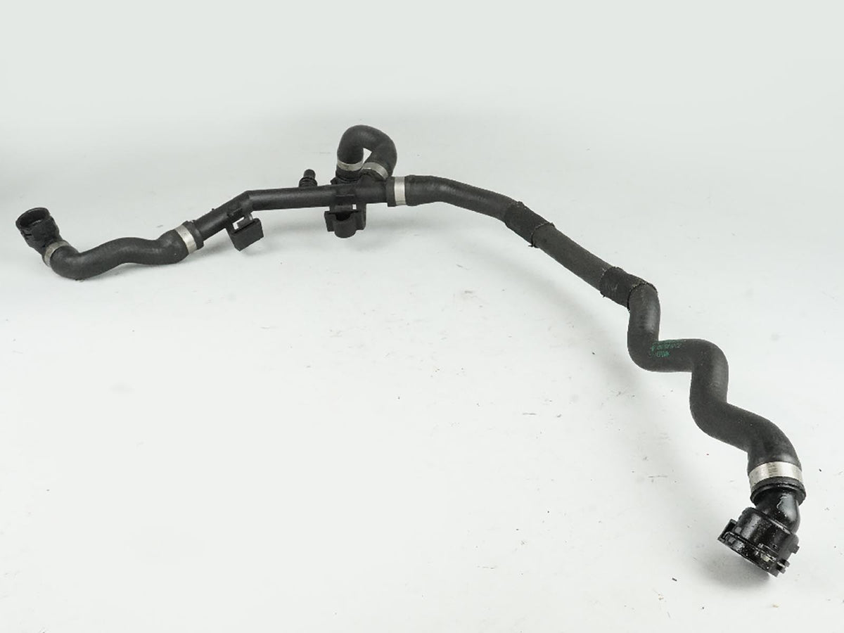 2009 - 2012 Bmw 7 Series F01 Xdrive 4.4L Hose Tube Pipe Intercooler Coolant OEM