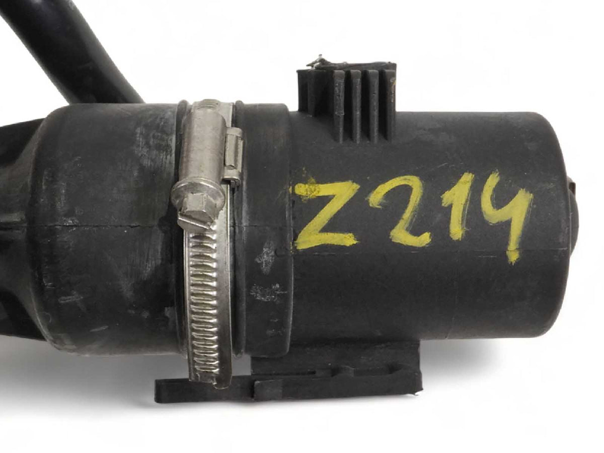 2003 - 2012 Maserati QuaTTroporte M139 Fuel Gas Pump Filter Canister Reservoir