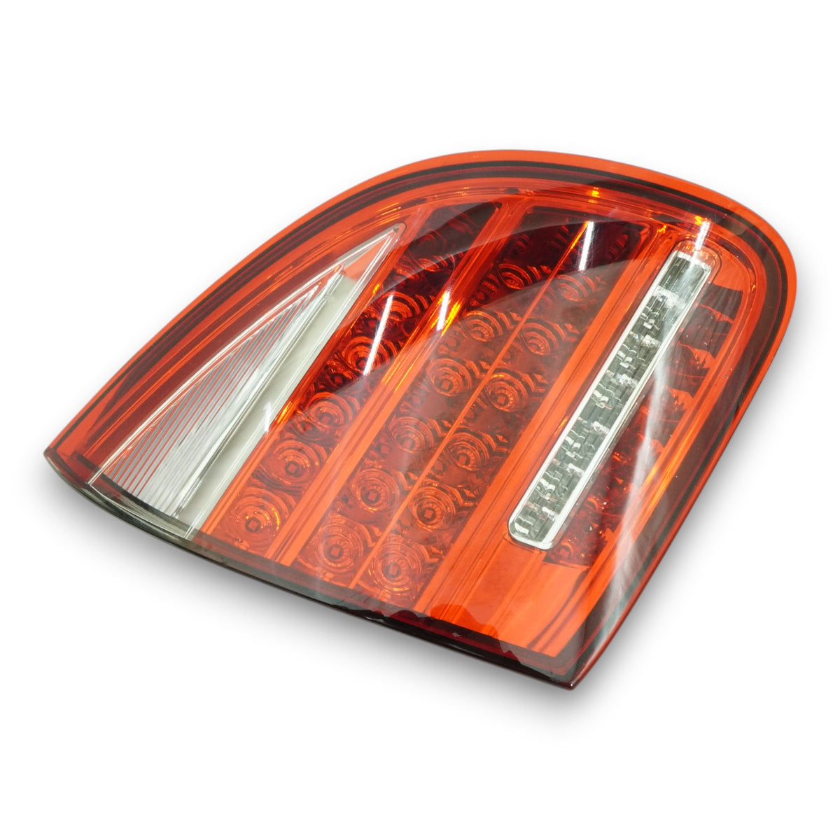 2011-2014 Porsche Cayenne 92A Taillight Lamp Inner Lid Rear Left 7P5945093N OEM