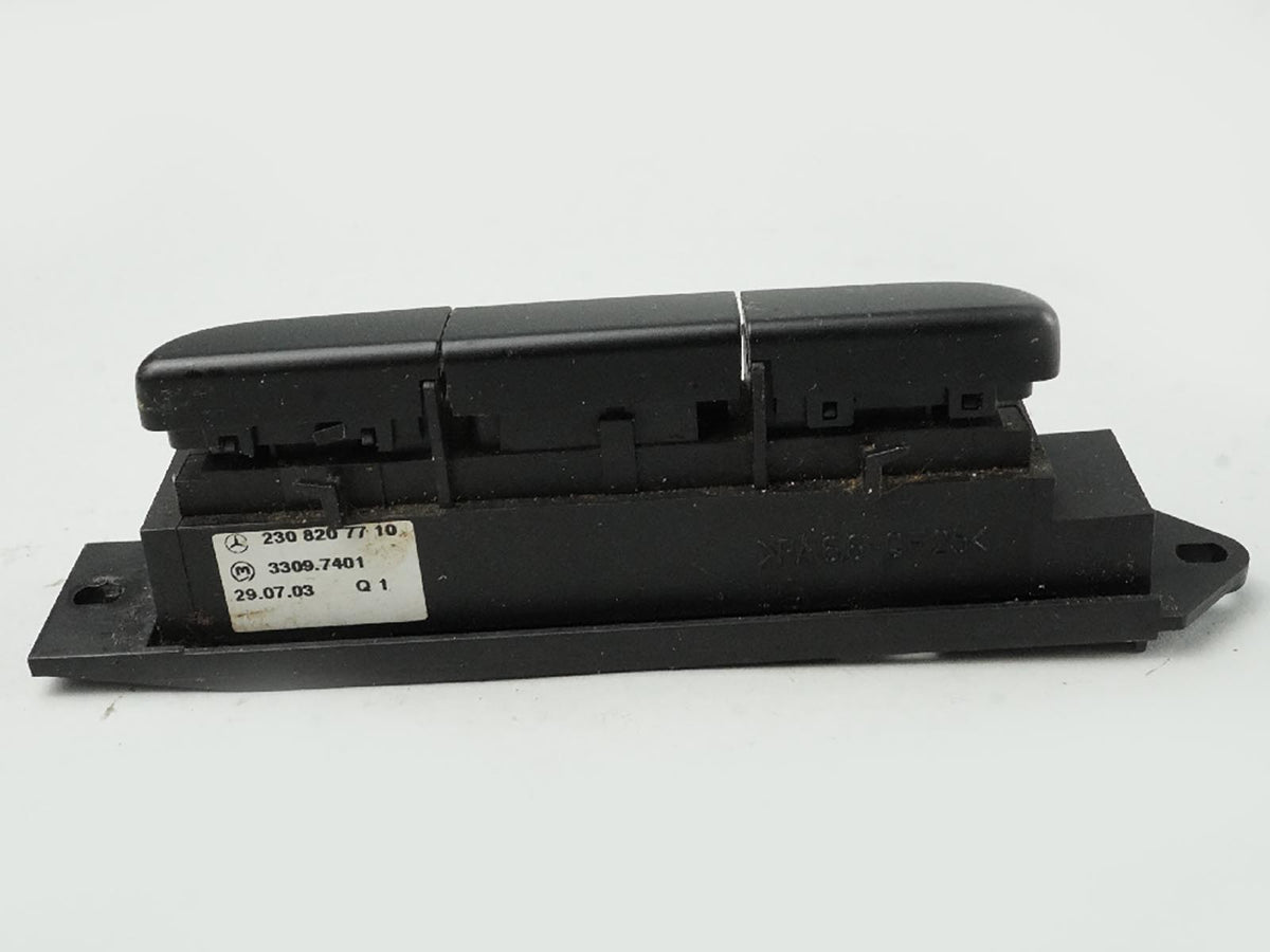2003 - 2006 Mercedes Benz Sl500 R230 Console Center Blank Filler 2308207710