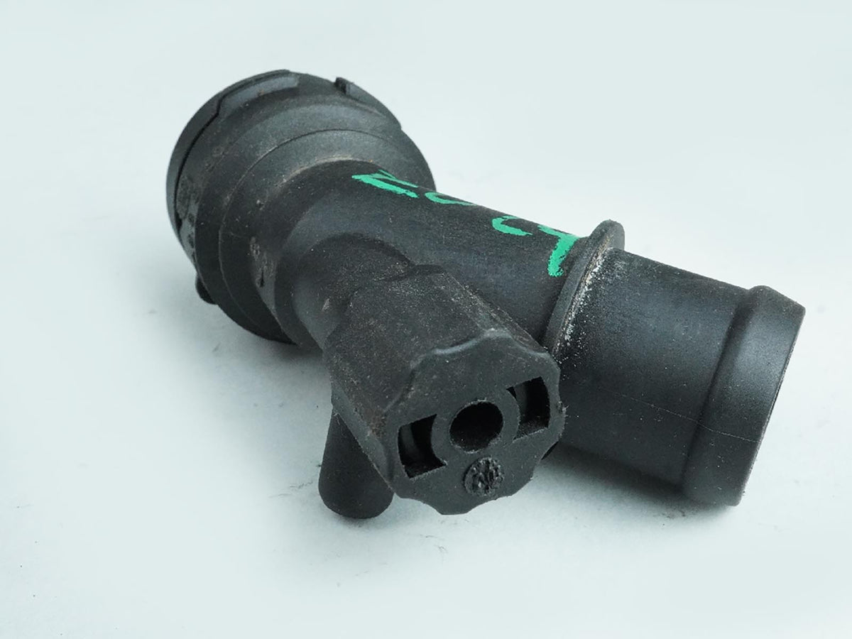 2000 - 2006 Audi TT Convertible 1.8L Mt Coolant Thermostat Housing Flange OEM