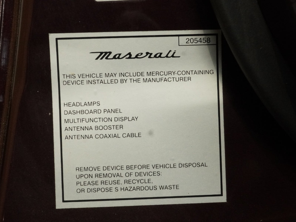 2003-2013 Maserati QuaTTroporte M139 Door Panel Exterior W Handle Window Fr Lh